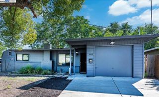 2082 Overhill Rd, Concord, CA 94520