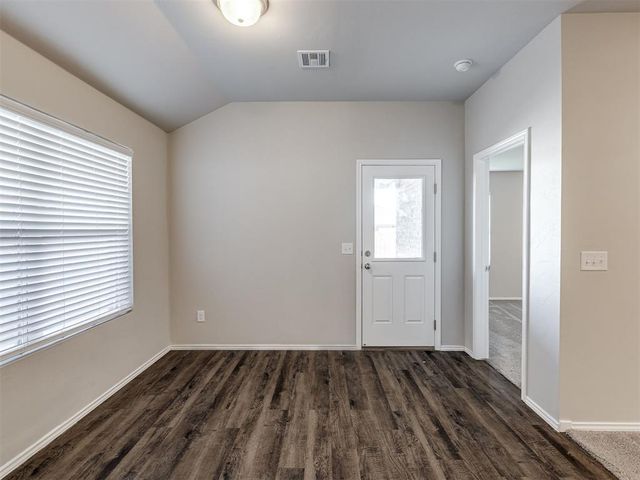 5329 Kye Dr, Tuttle, OK 73089