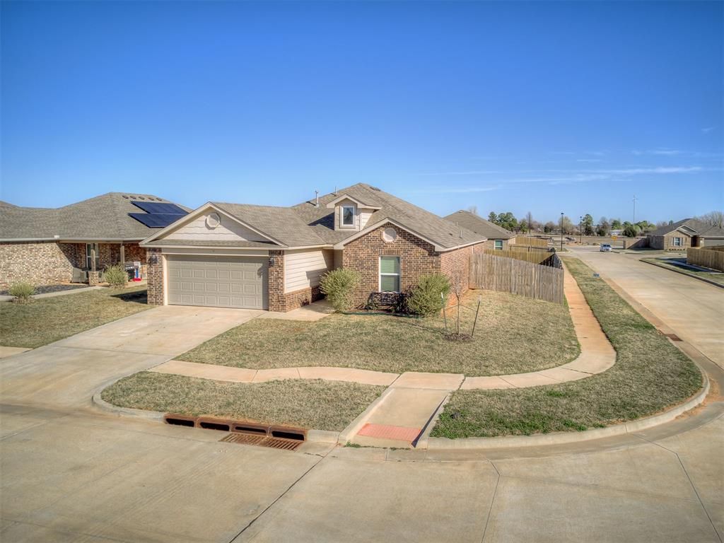 5329 Kye Dr, Tuttle, OK 73089