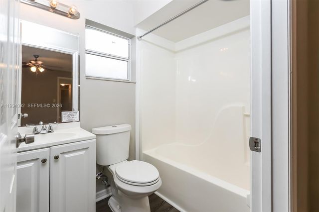 1274 SW Byron St, Port St. Lucie, FL 34983