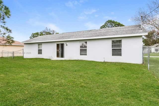 1274 SW Byron St, Port St. Lucie, FL 34983