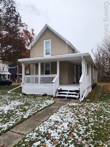 1128 Hickory Street, Lansing, MI 48912