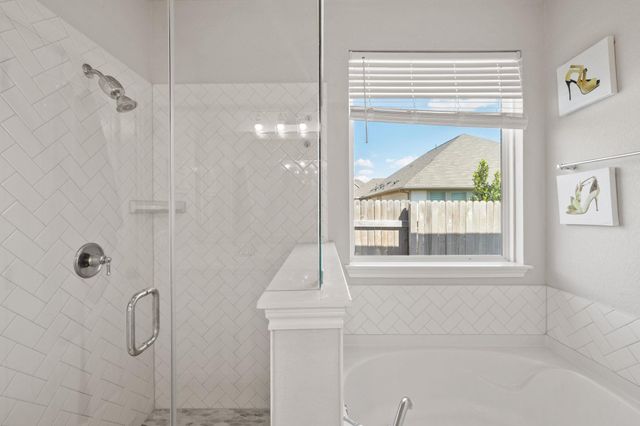 4009 Milano River RD, Hutto, TX 78634