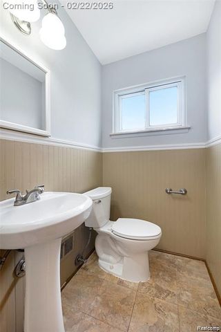 4772 Marian Avenue, Warren, MI 48092