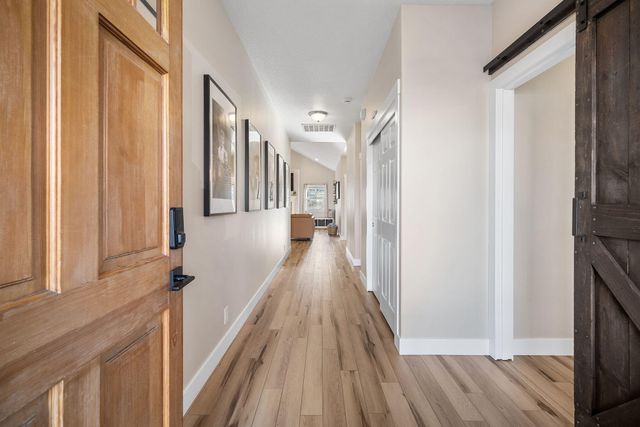 2834 SW Indian Place, Redmond, OR 97756