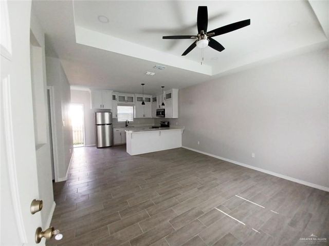 1506 Playa Drive 4, Weslaco, TX 78596