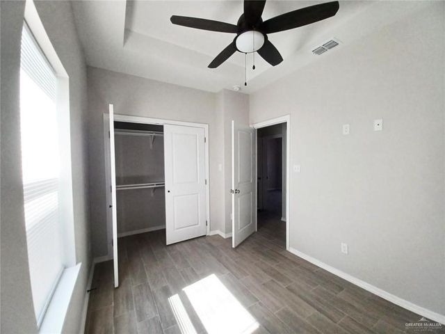 1506 Playa Drive 4, Weslaco, TX 78596
