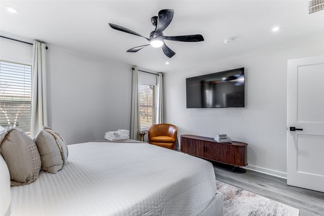 2228 Colony Court, Dallas, TX 75235