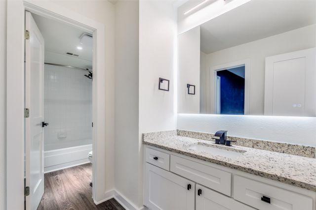 2228 Colony Court, Dallas, TX 75235