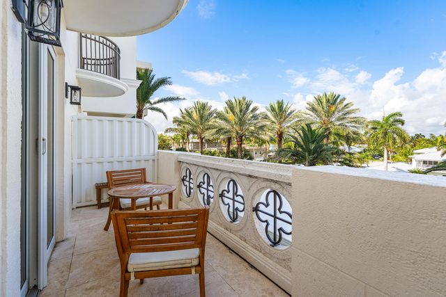 155 S Ocean Avenue 305, Palm Beach Shores, FL 33404