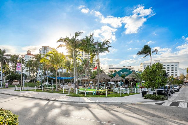 155 S Ocean Avenue 305, Palm Beach Shores, FL 33404