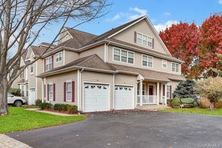 51 Deer Valley Drive, Nesconset, NY 11767