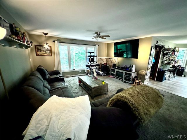 4955 Seneca Street, West Seneca, NY 14224