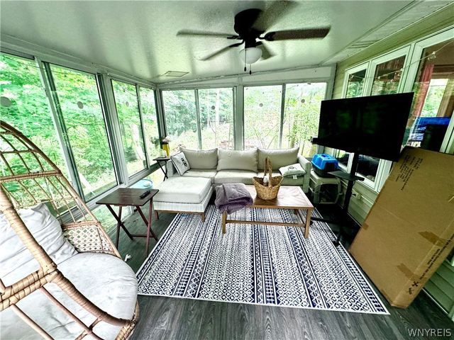 4955 Seneca Street, West Seneca, NY 14224