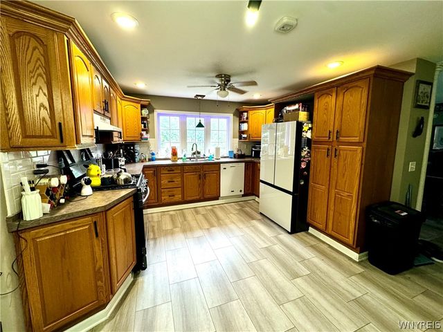 4955 Seneca Street, West Seneca, NY 14224