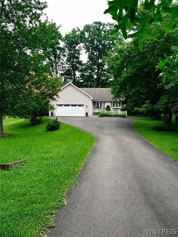 4955 Seneca Street, West Seneca, NY 14224