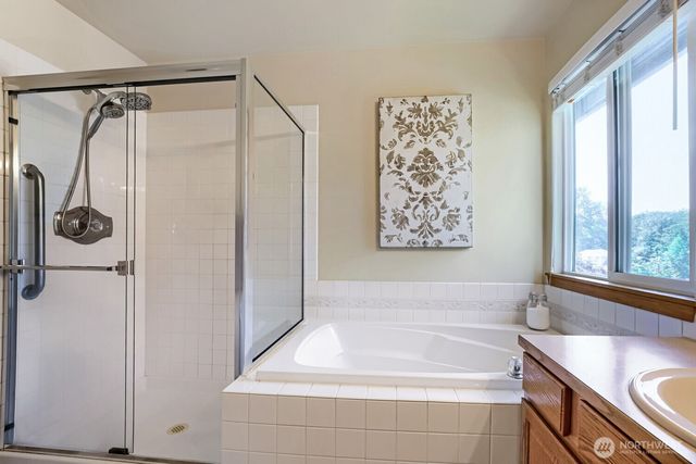 11831 SE 206th Street, Kent, WA 98031