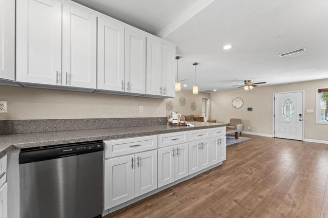 8820 Ellenwood Circle, Spring Valley, CA 91977