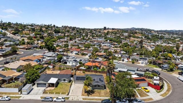 8820 Ellenwood Circle, Spring Valley, CA 91977