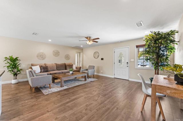 8820 Ellenwood Circle, Spring Valley, CA 91977