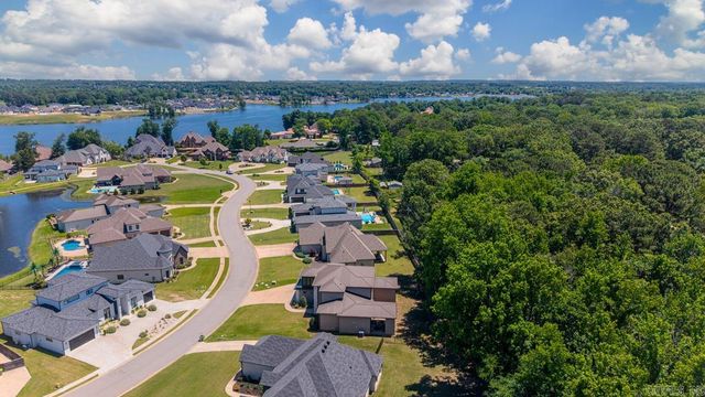6736 Hilo Avenue, Benton, AR 72019