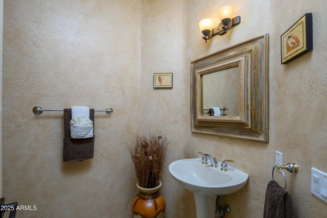 19973 N HALF MOON Drive, Surprise, AZ 85374