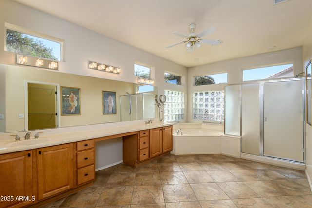 19973 N HALF MOON Drive, Surprise, AZ 85374