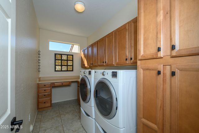 19973 N HALF MOON Drive, Surprise, AZ 85374