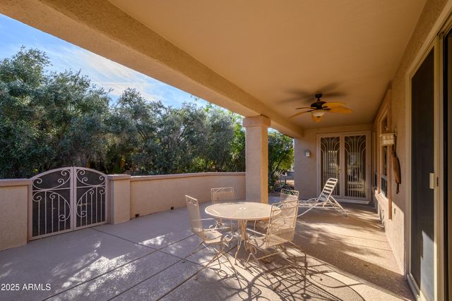 19973 N HALF MOON Drive, Surprise, AZ 85374