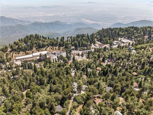 26631 Valley View, Rimforest, CA 92378
