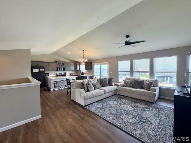 360 Birchwood Drive, Moscow Mills, MO 63362