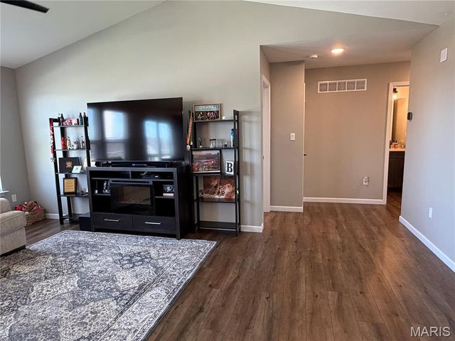360 Birchwood Drive, Moscow Mills, MO 63362