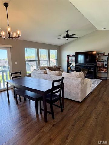 360 Birchwood Drive, Moscow Mills, MO 63362