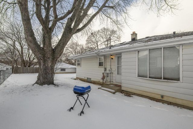 4701 W Brentwood AVENUE, Milwaukee, WI 53223