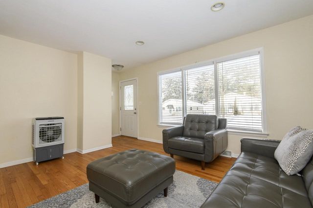 4701 W Brentwood AVENUE, Milwaukee, WI 53223