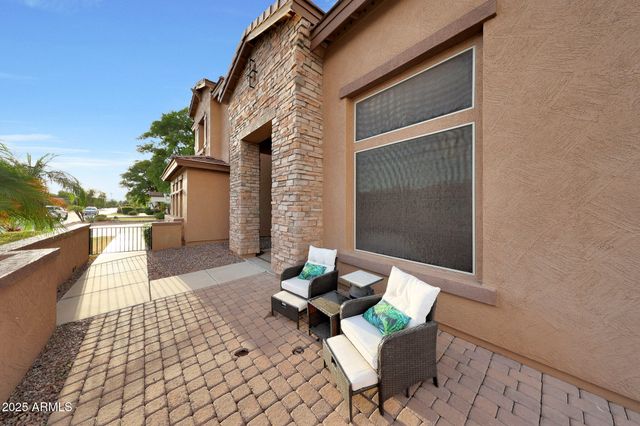 1930 E SAGITTARIUS Place, Chandler, AZ 85249
