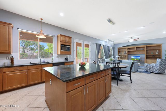 1930 E SAGITTARIUS Place, Chandler, AZ 85249