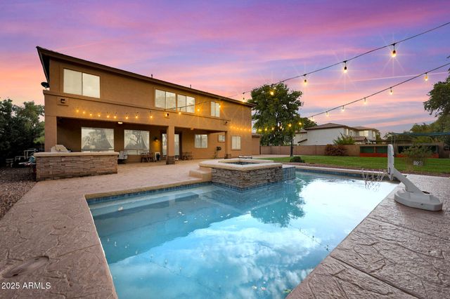 1930 E SAGITTARIUS Place, Chandler, AZ 85249