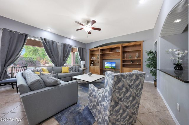 1930 E SAGITTARIUS Place, Chandler, AZ 85249