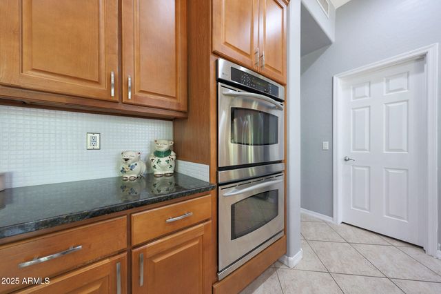 1930 E SAGITTARIUS Place, Chandler, AZ 85249