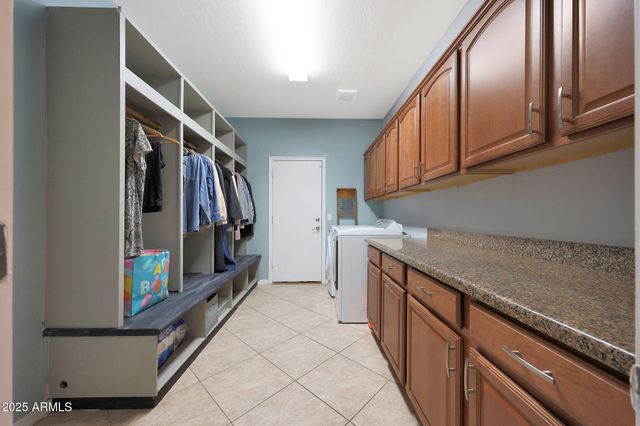 1930 E SAGITTARIUS Place, Chandler, AZ 85249