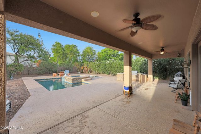 1930 E SAGITTARIUS Place, Chandler, AZ 85249