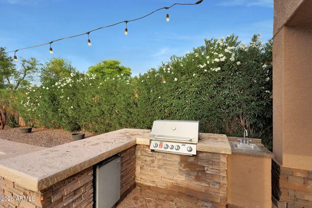 1930 E SAGITTARIUS Place, Chandler, AZ 85249