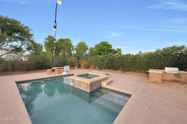 1930 E SAGITTARIUS Place, Chandler, AZ 85249
