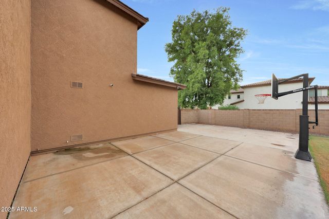 1930 E SAGITTARIUS Place, Chandler, AZ 85249