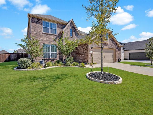 912 Darcy Drive, Mansfield, TX 76063