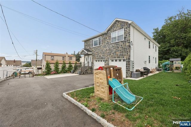 518 8th Street, Lyndhurst, NJ 07071