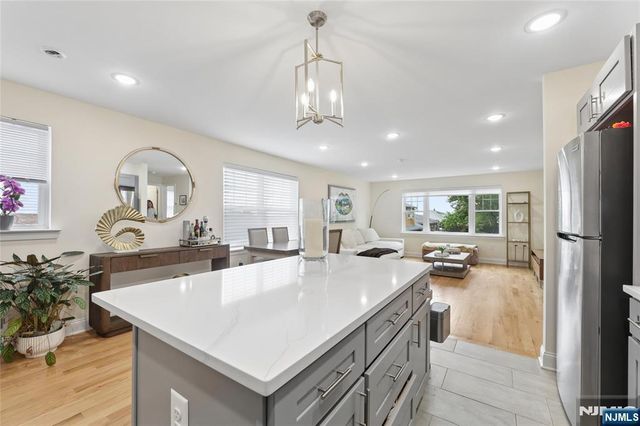 518 8th Street, Lyndhurst, NJ 07071
