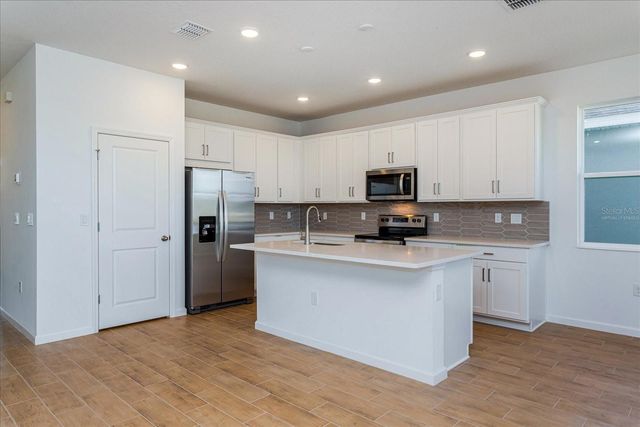 4113 PENELOPE AVENUE, Lake Wales, FL 33859
