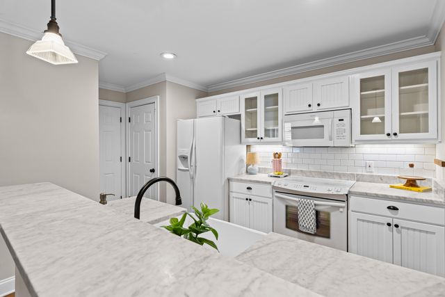 1132 Davidson Avenue, Charleston, SC 29407